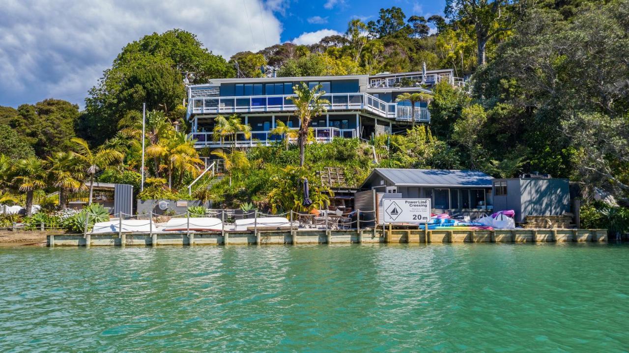 Kawau Lodge Boutique Resort Kawau Island Exterior photo